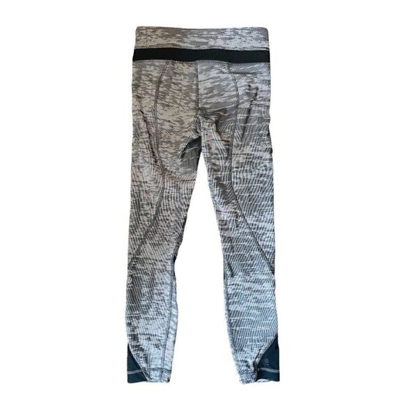 LULULEMON Run inspire 7/8 length Leggings SZ 4 - Picture 3 of 9